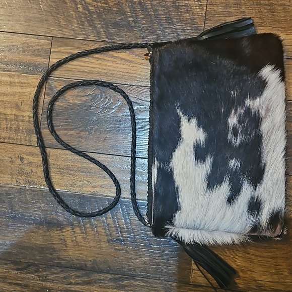 Anthropologie Ibban Calf Hair Leather Black and White Beaded Women's Purse.‎ - Picture 5 of 15